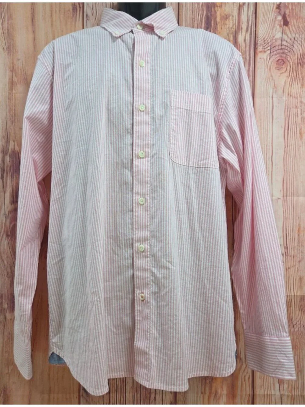 Tommy Bahama Pink Striped Long Sleeve Button-Down Shirt Medium - Picture 1 of 8